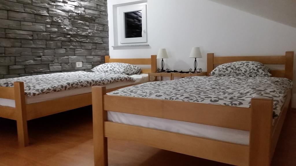 Apartments Zanic With Private Swimming Pool And Sea View Starigrad Paklenica Eksteriør bilde