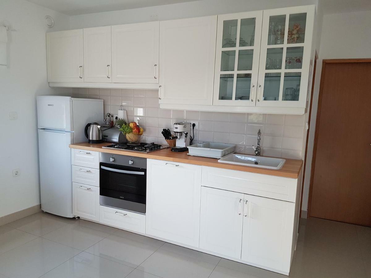 Apartments Zanic With Private Swimming Pool And Sea View Starigrad Paklenica Eksteriør bilde