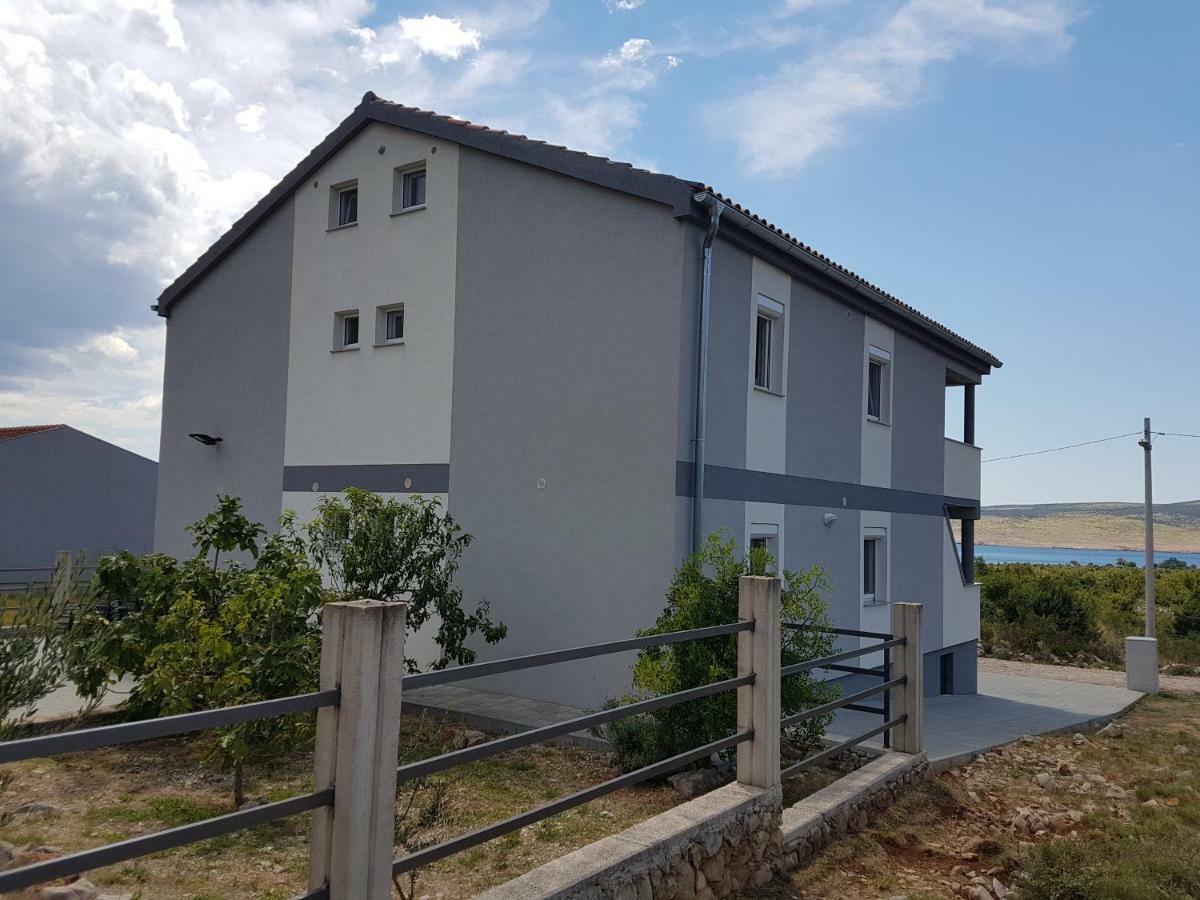 Apartments Zanic With Private Swimming Pool And Sea View Starigrad Paklenica Eksteriør bilde